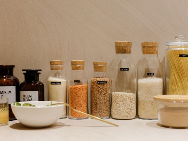 Stocker les aliments secs à la maison : conseils pratiques